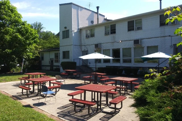 Phoenix House - Hauppauge Center