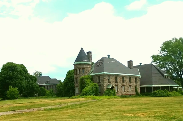 St Lawrence Addiction Treatment