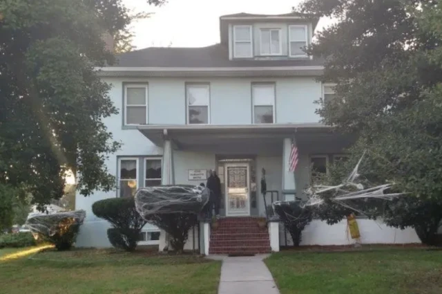 Damascus House