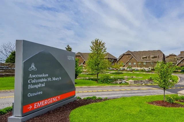 Columbia St. Mary's Hospital Ozaukee